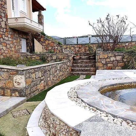 فيلة Dimitris Vasos With Sea And Mountain View